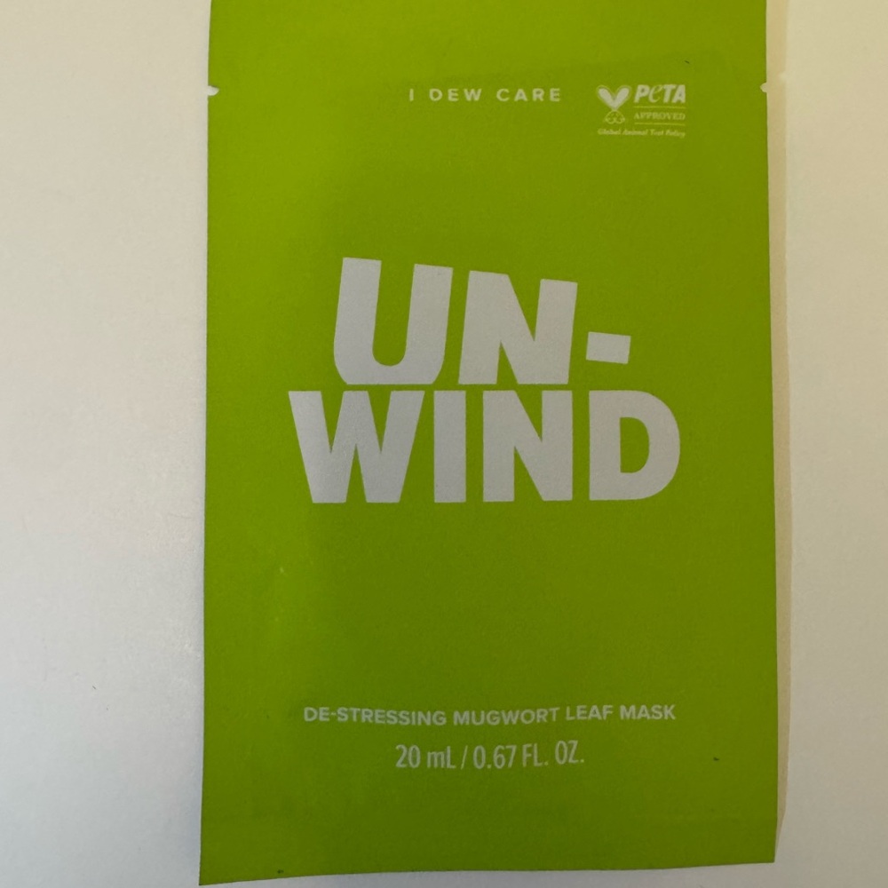 I Dew Care Un-Wind De-Stressing Mugwort Leaf Mask - Picture 4 of 5